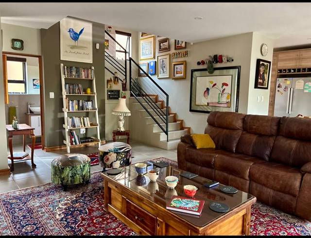 3 BEDROOM TOWNHOUSE FOR SALE IN WILD OLIVE ESTATE